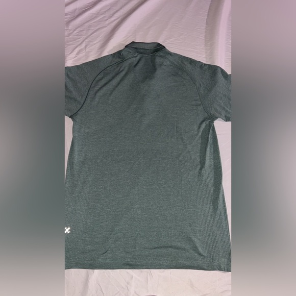 Lululemon Peloton Polo Shirt Mens Large Short Sleeve Green Logo Metal Vent Tech - Picture 2 of 5
